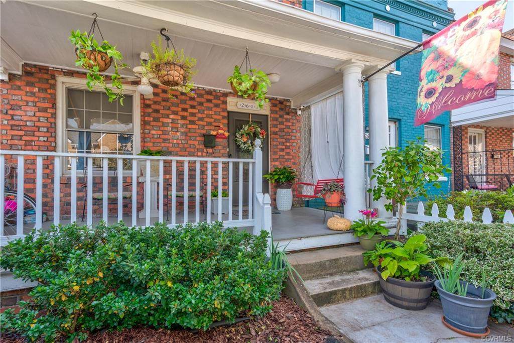 2613 Parkwood Avenue - Photo 1