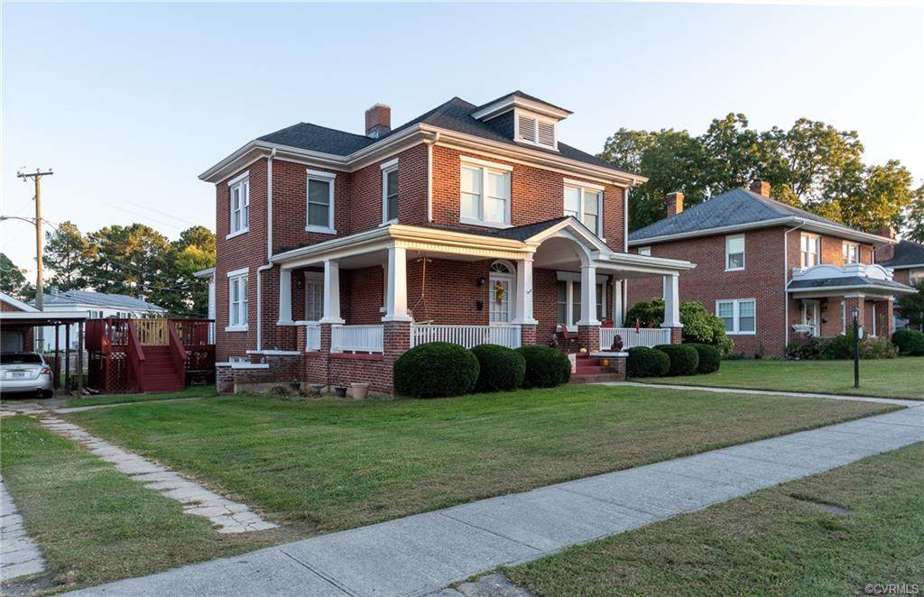 610 Powell Street - Photo 1