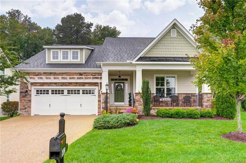1534 Camberley Drive - Photo 1
