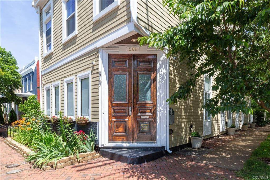 501 31st Street - Photo 1