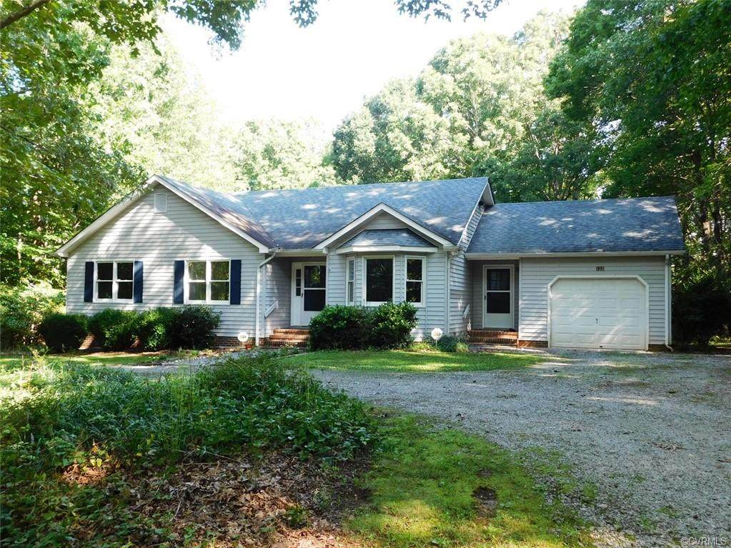 122 Poplar Hill Drive - Photo 1