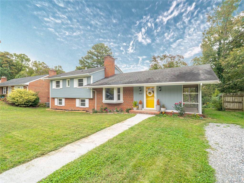 1007 Westham - Photo 1