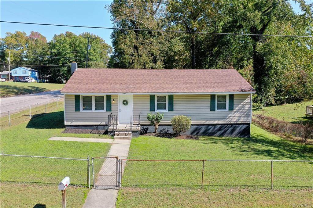 2001 Warren Avenue - Photo 1
