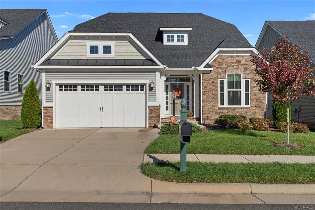 17460 Great Falls Circle - Photo 1