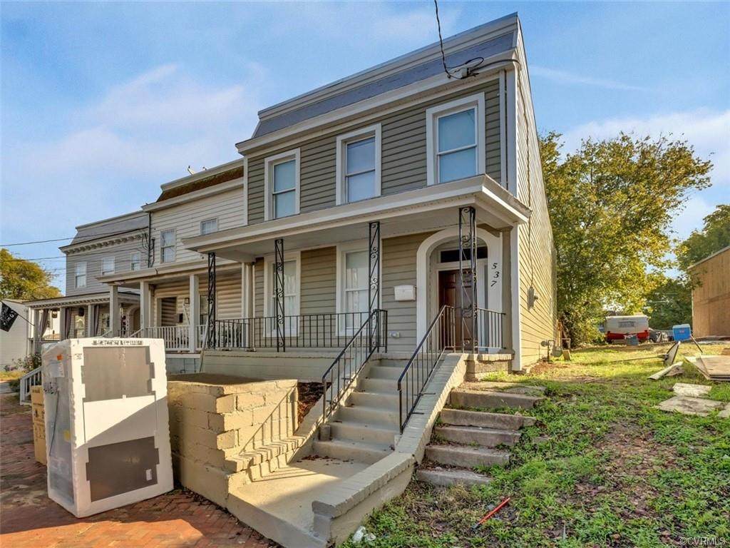 537 Mosby Street - Photo 1