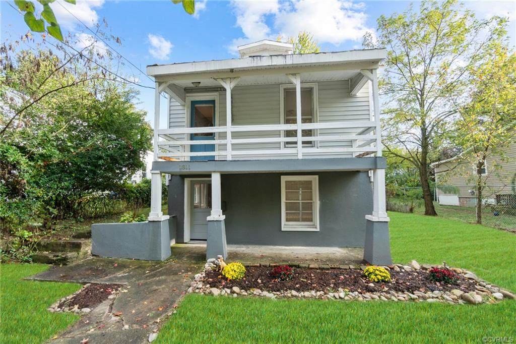 1811 Carlisle Avenue - Photo 1