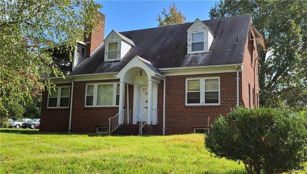 1609 Westover Hills Boulevard - Photo 1