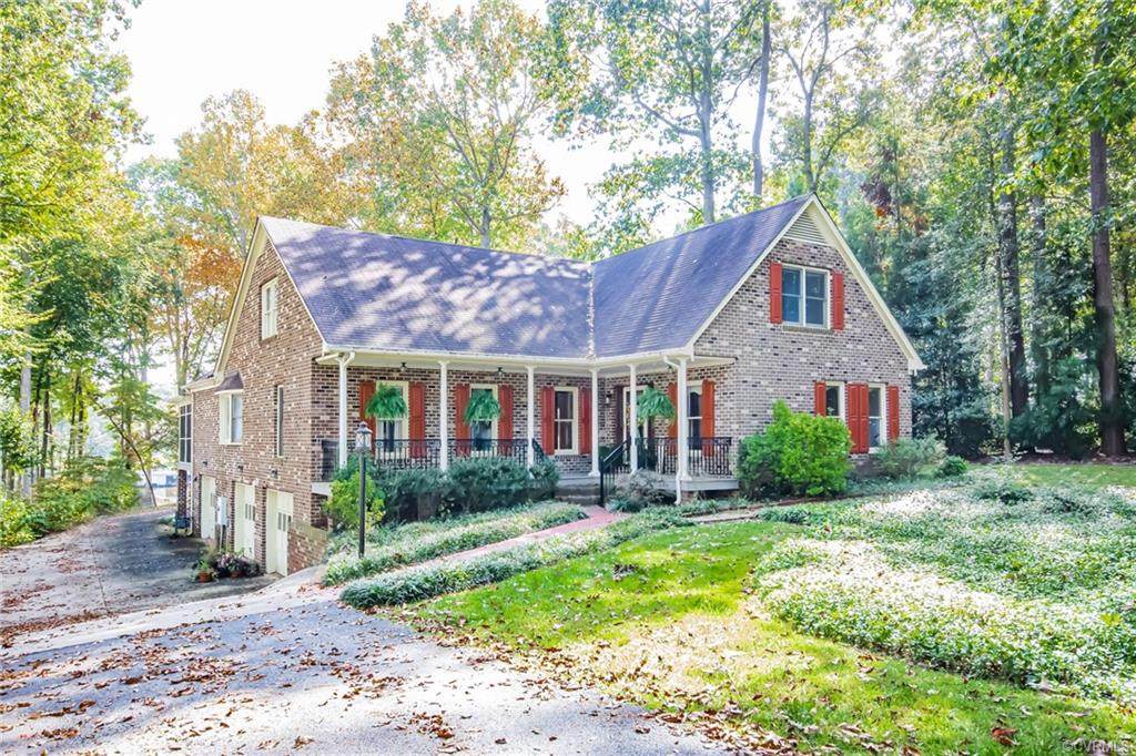 20225 Oak River Court - Photo 1