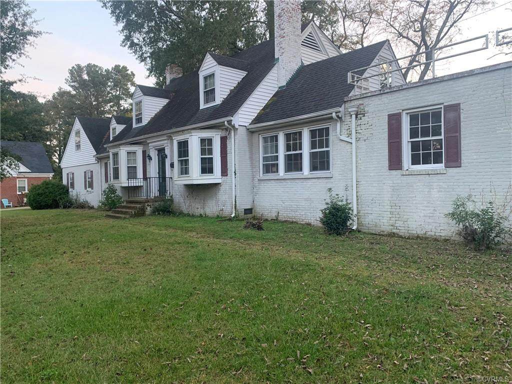 427 Laurel Street - Photo 1