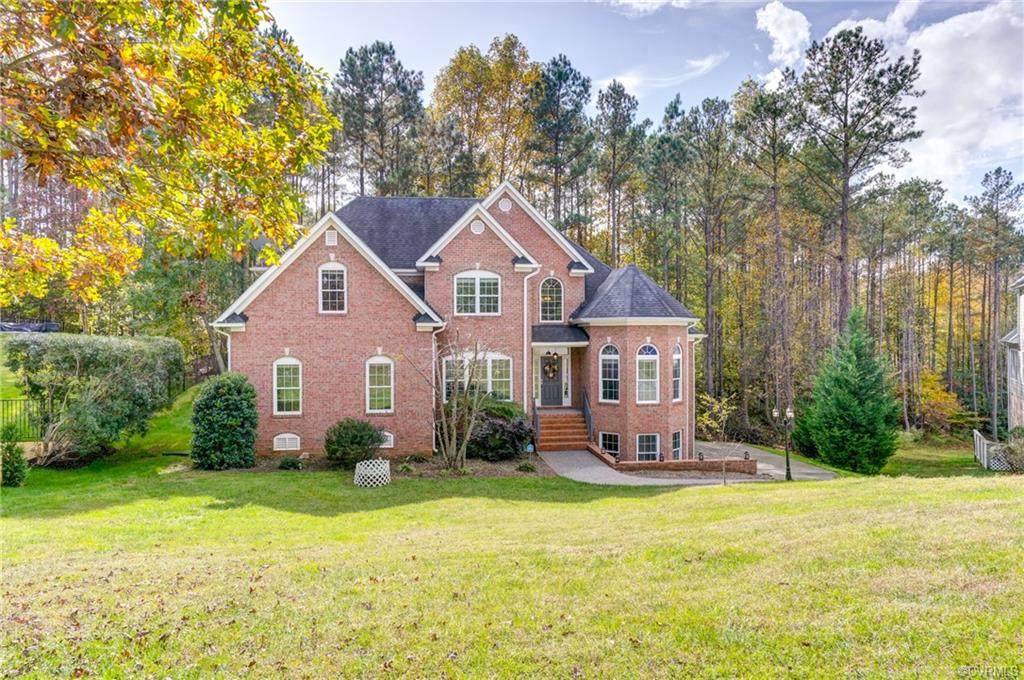 5400 Pine Needles Court - Photo 1