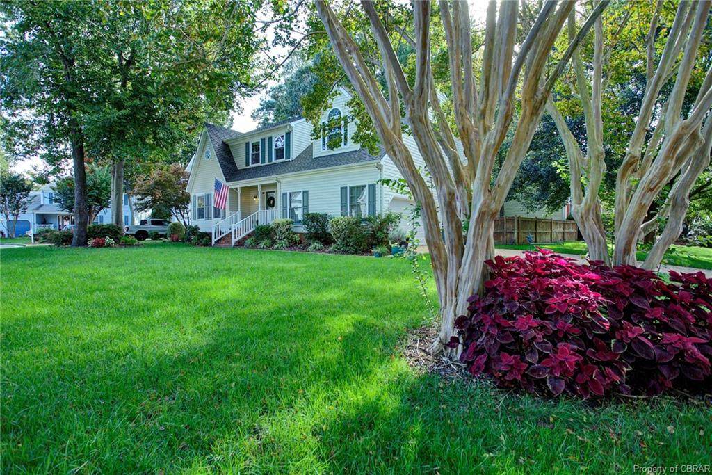 100 Sussex Court - Photo 1