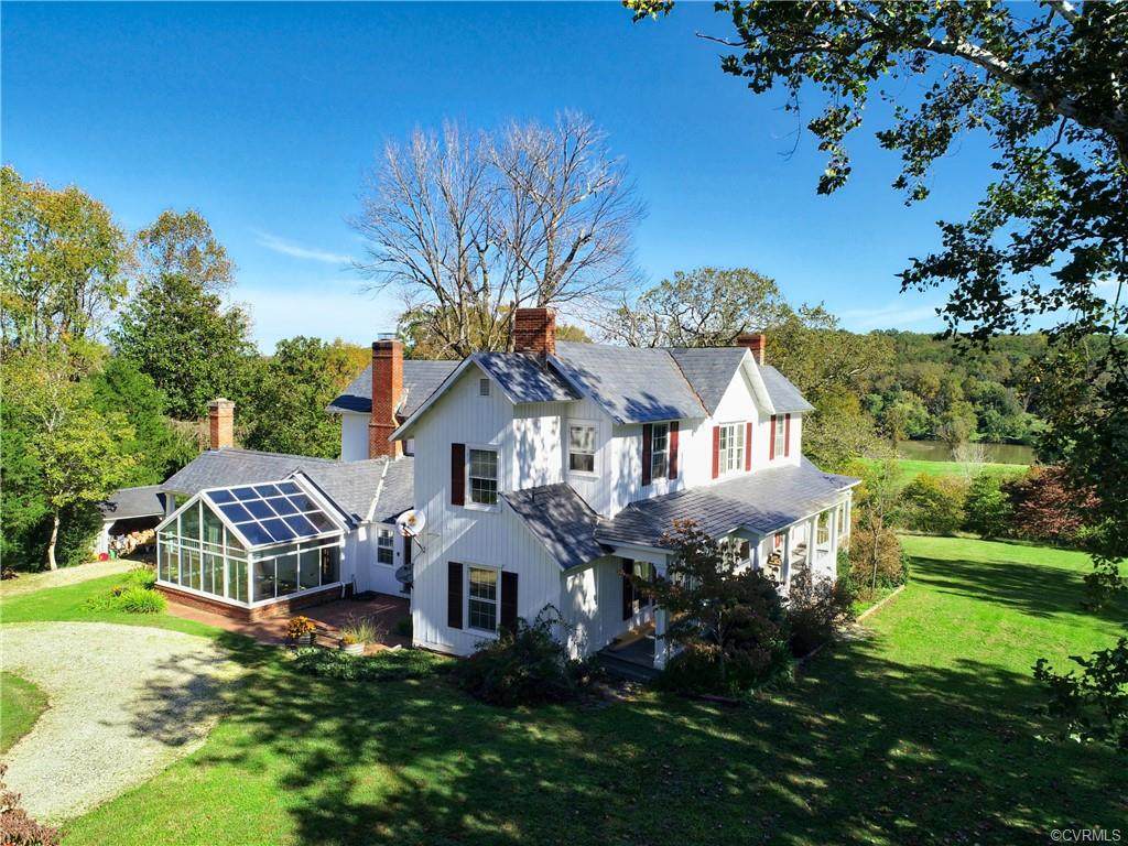 1472 Fishpond Road - Photo 1