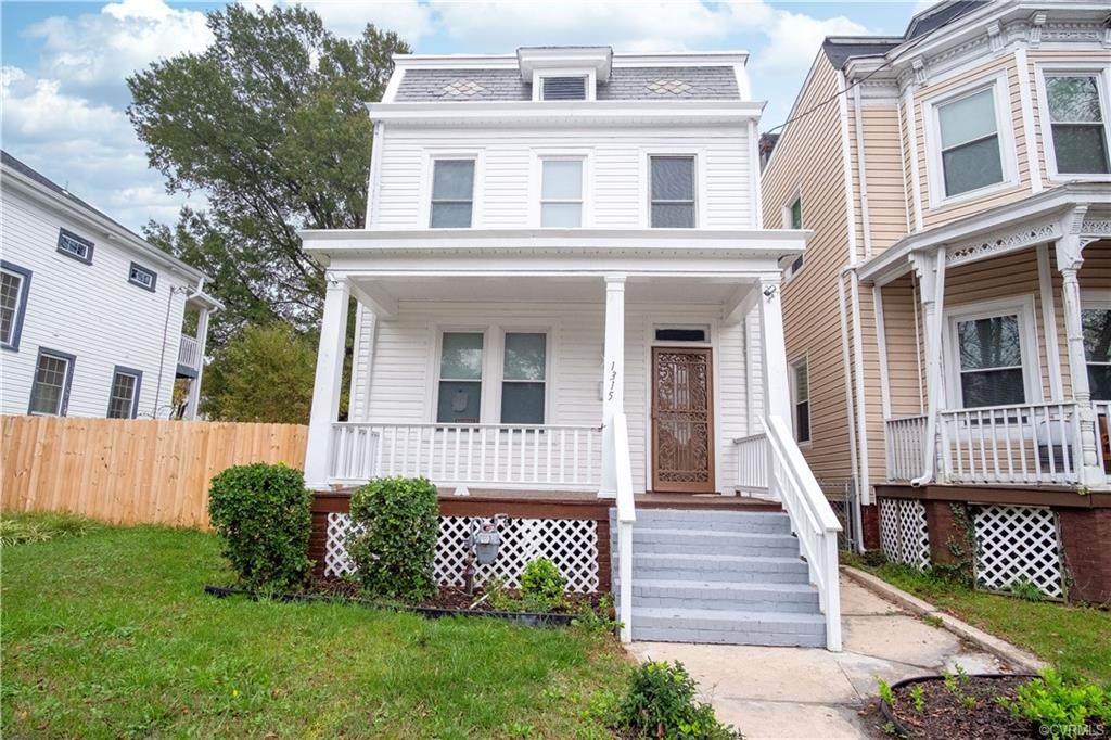 1315 20th Street - Photo 1