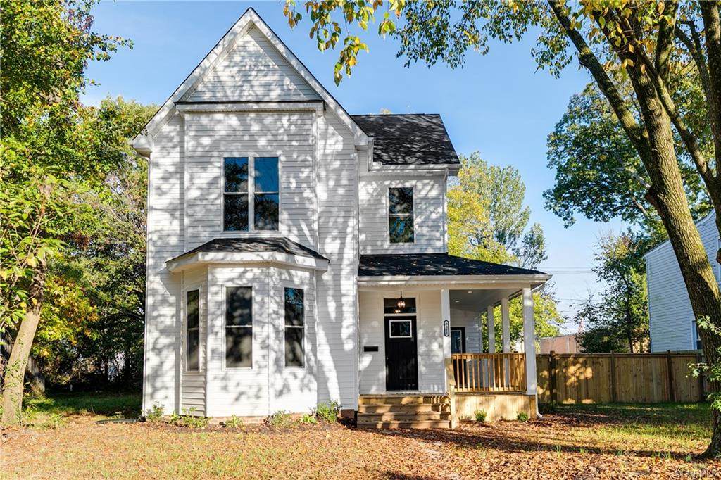 3011 Garland Avenue - Photo 1