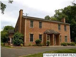 210 Duke St - Photo 1