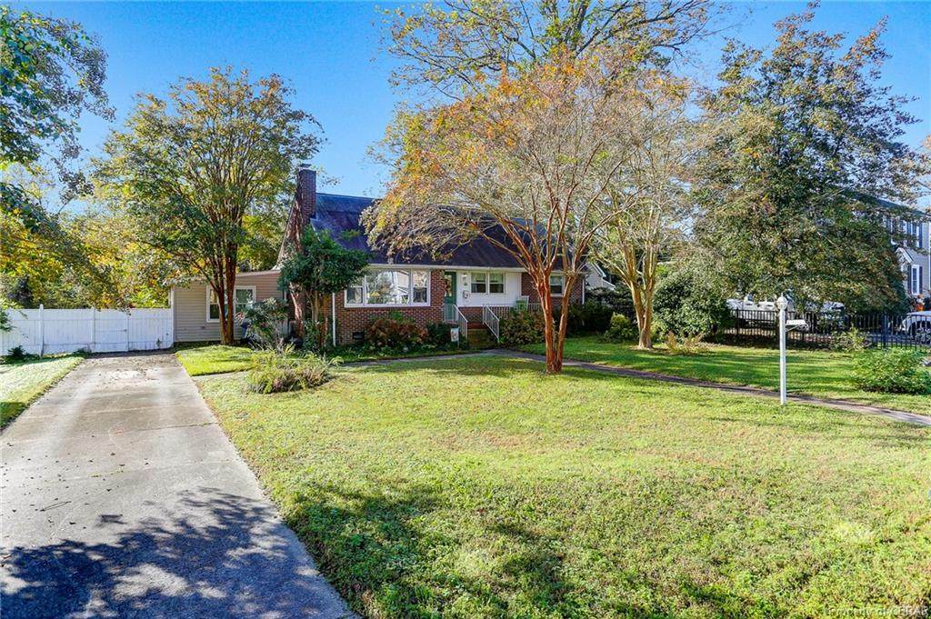 163 Columbia Avenue - Photo 1