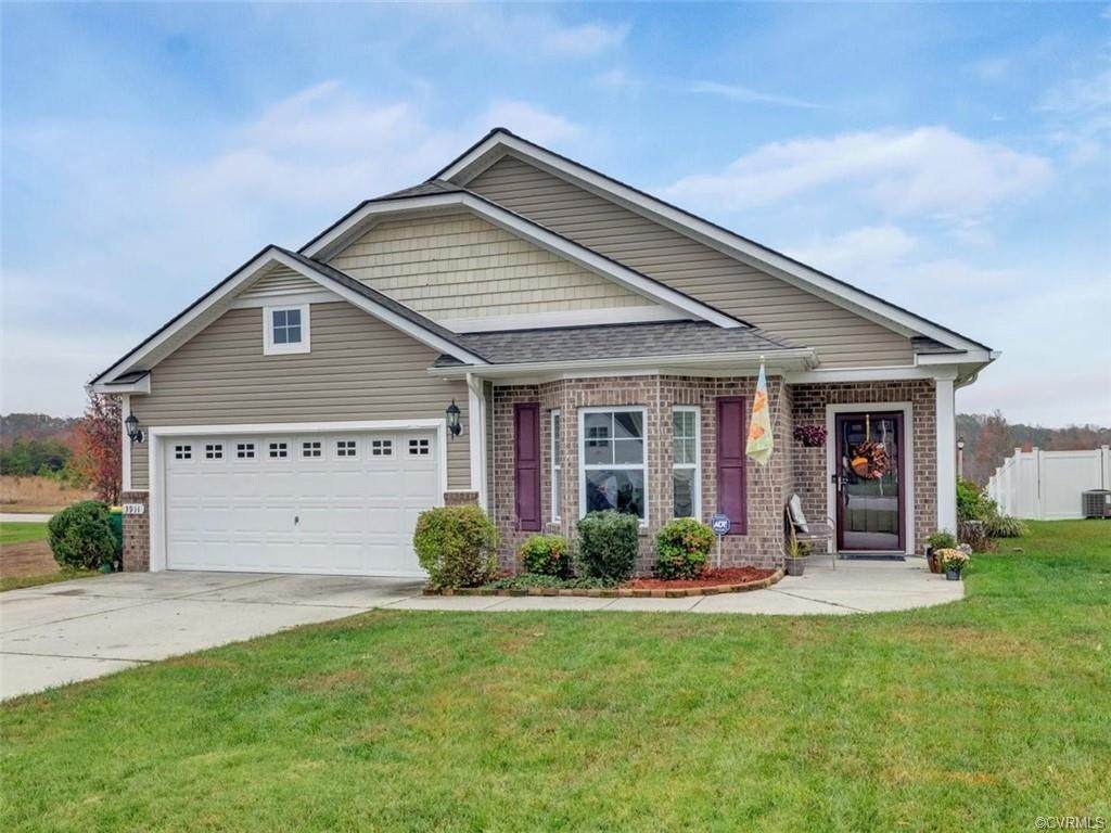 3911 Lighthouse Lane - Photo 1