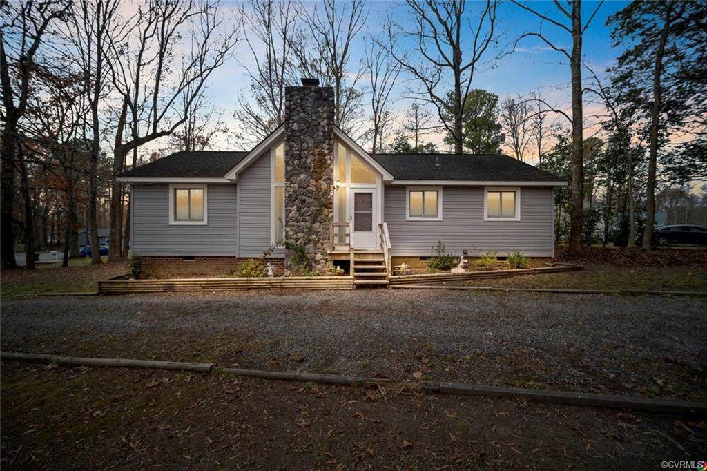 5012 Oakforest Drive - Photo 1