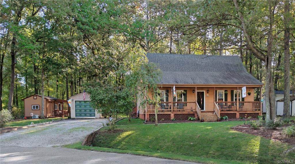 3901 Lintz Lane - Photo 1