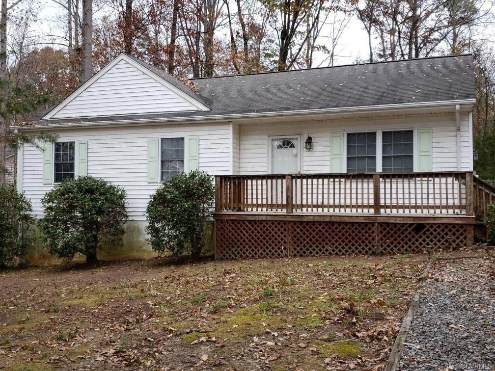 525 Lake Caroline Drive - Photo 1