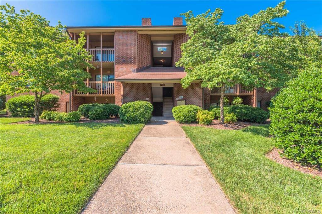 2105 Turtle Creek Drive - Photo 1