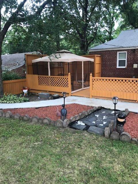 7507 Woodley Road - Photo 1