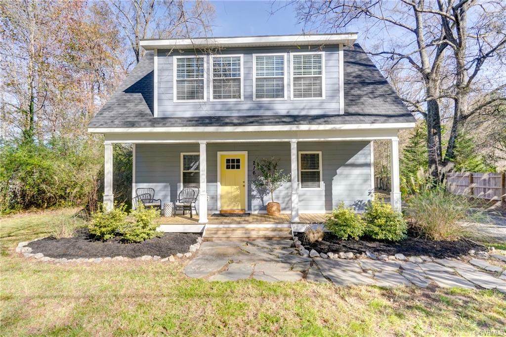 216 Wesley Street - Photo 1