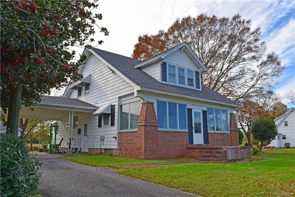 127 Hampton Hall Road - Photo 1