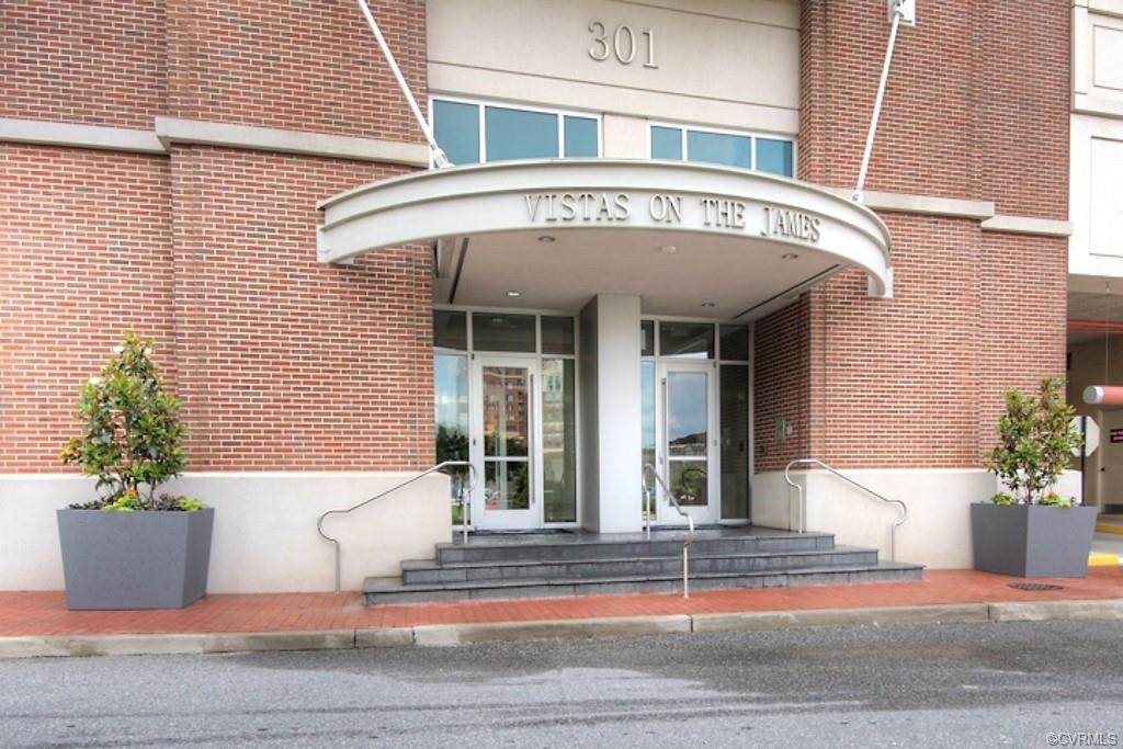 301 Virginia Street - Photo 1