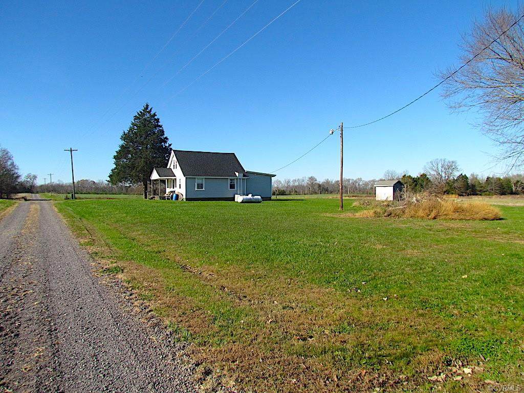15391 Kellys Ford Road - Photo 1