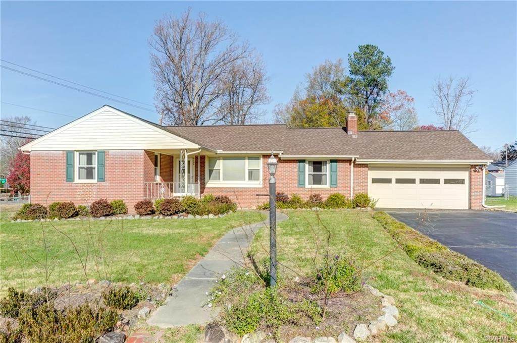 2100 Manlyn Road - Photo 1