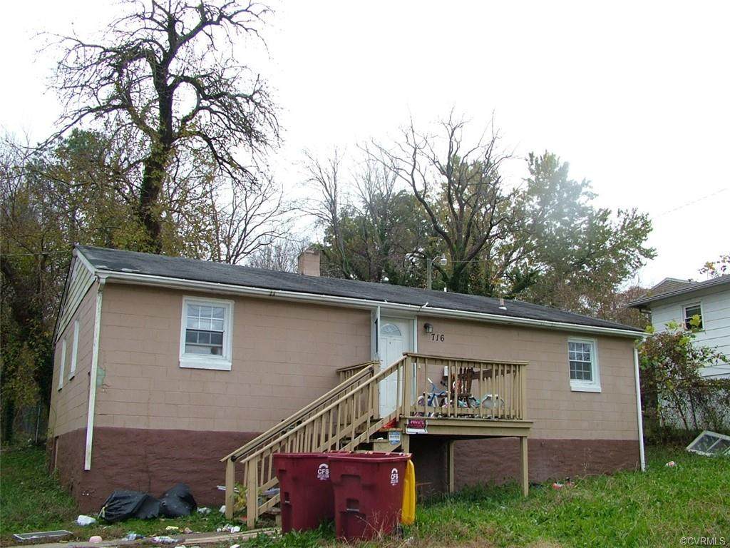 716 Marks Alley - Photo 1