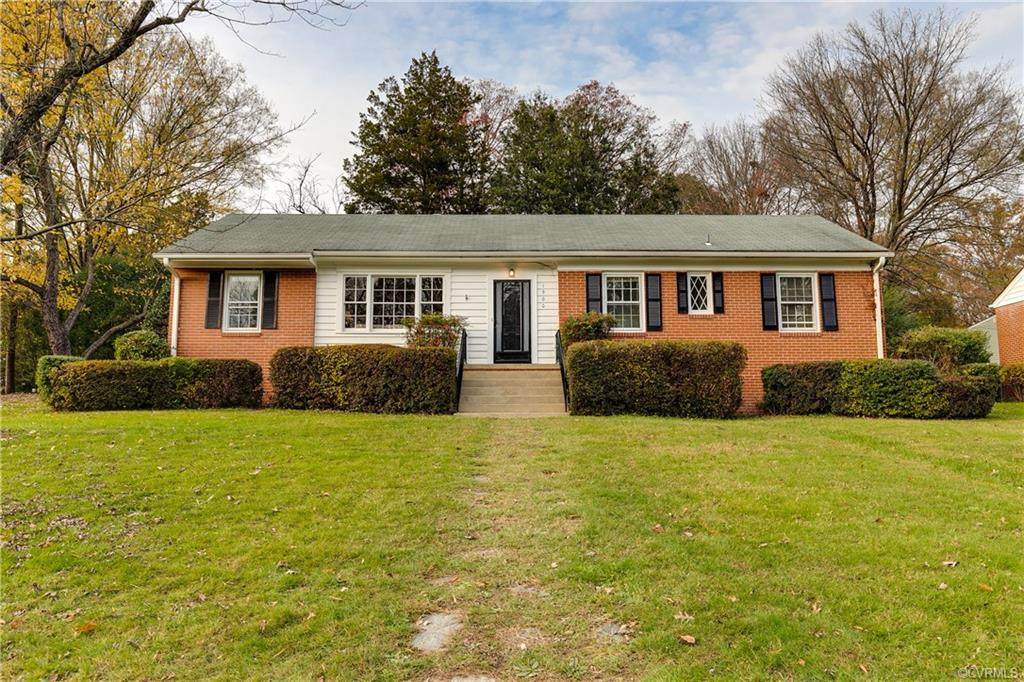 1900 Greenhurst Drive - Photo 1
