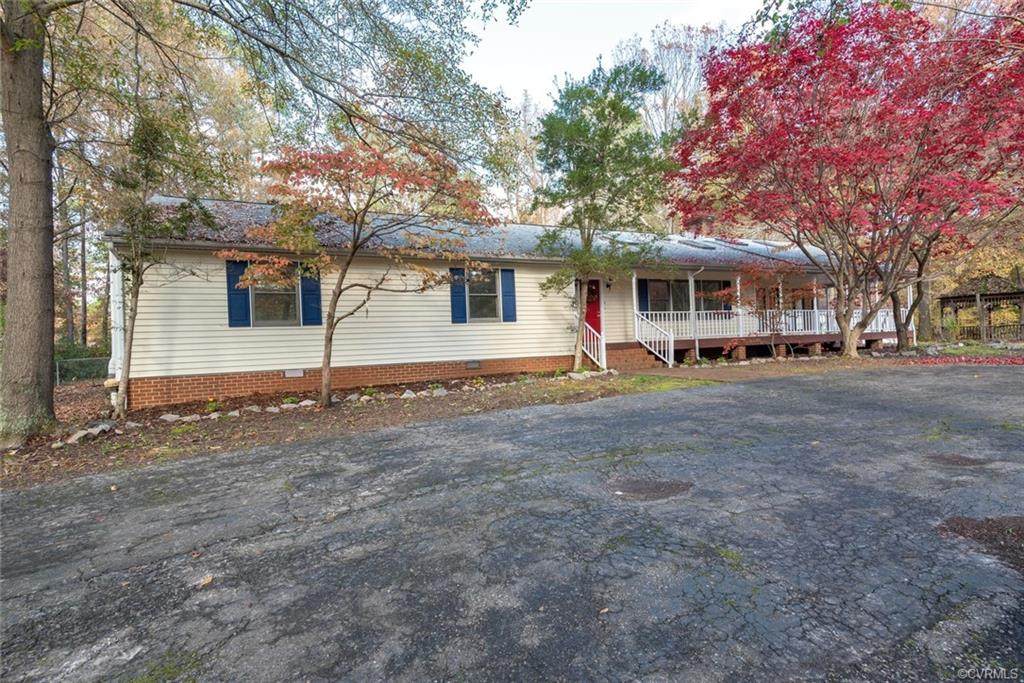 17431 Branders Bridge Road - Photo 1