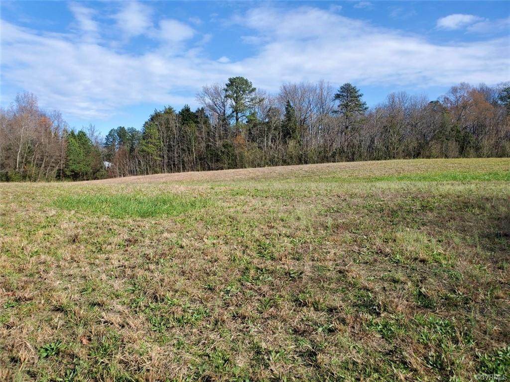 6040 Woodpecker Road - Photo 1