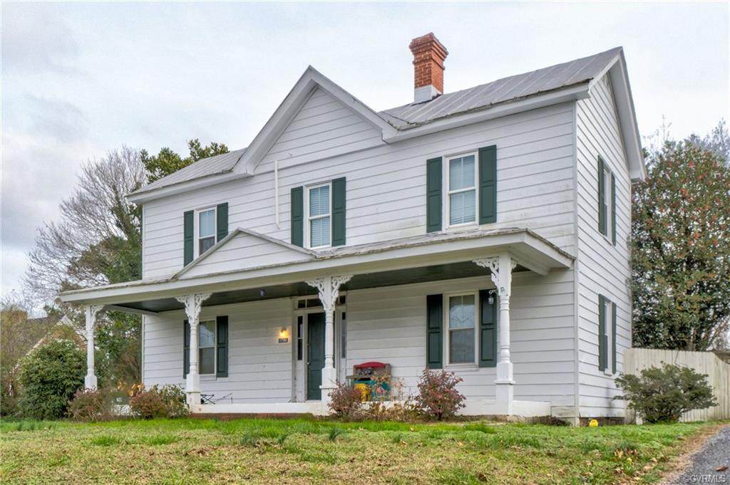 17586 Richmond Road - Photo 1