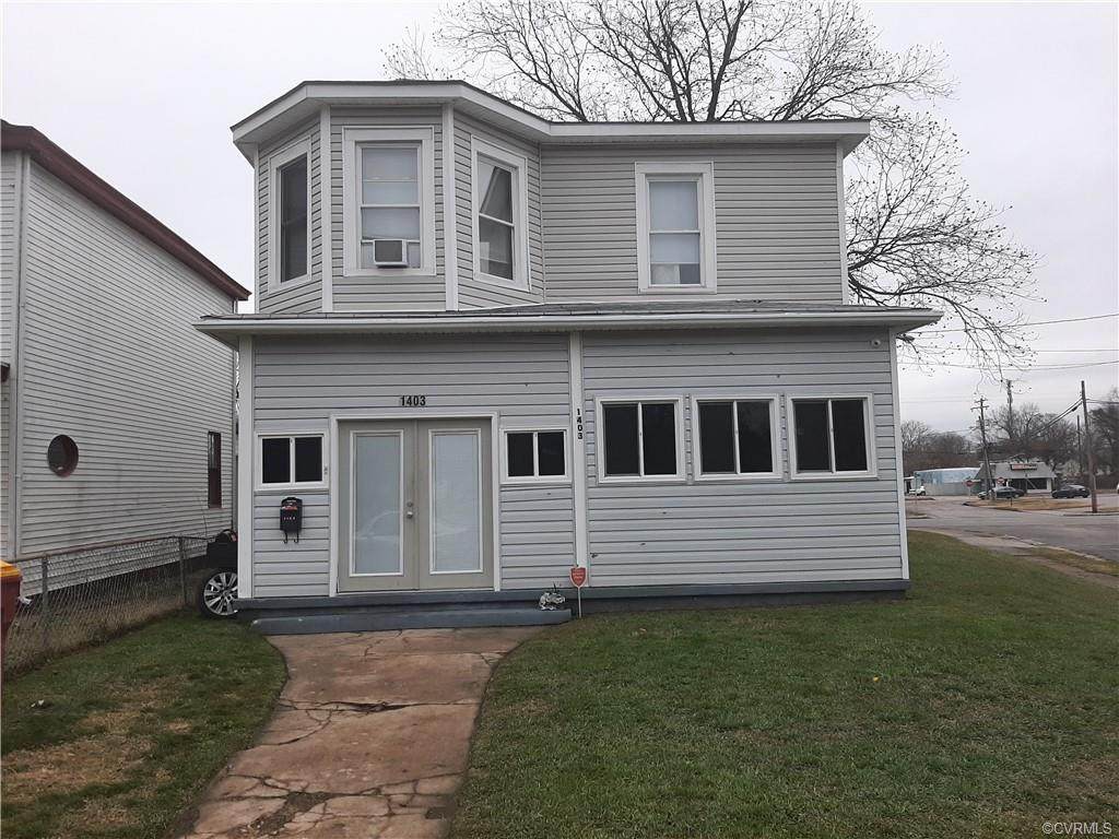 1403 Oakdale Avenue - Photo 1