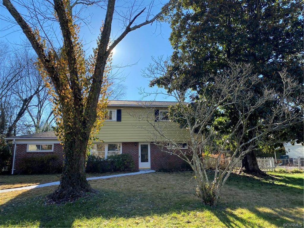 9309 Farmington Drive - Photo 1