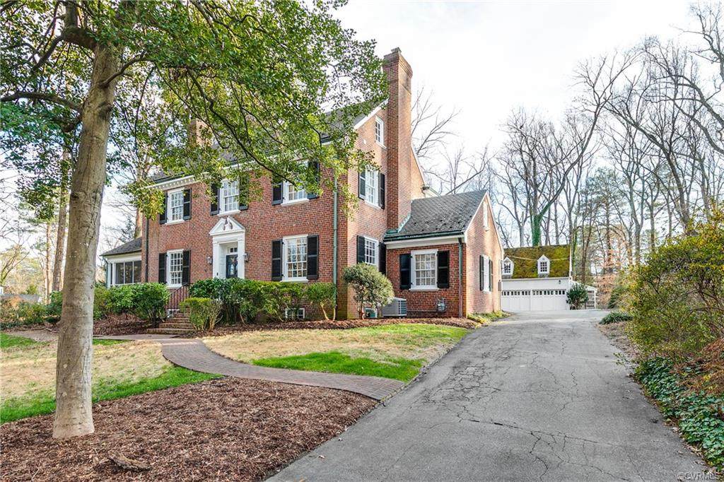 7105 University Drive - Photo 1