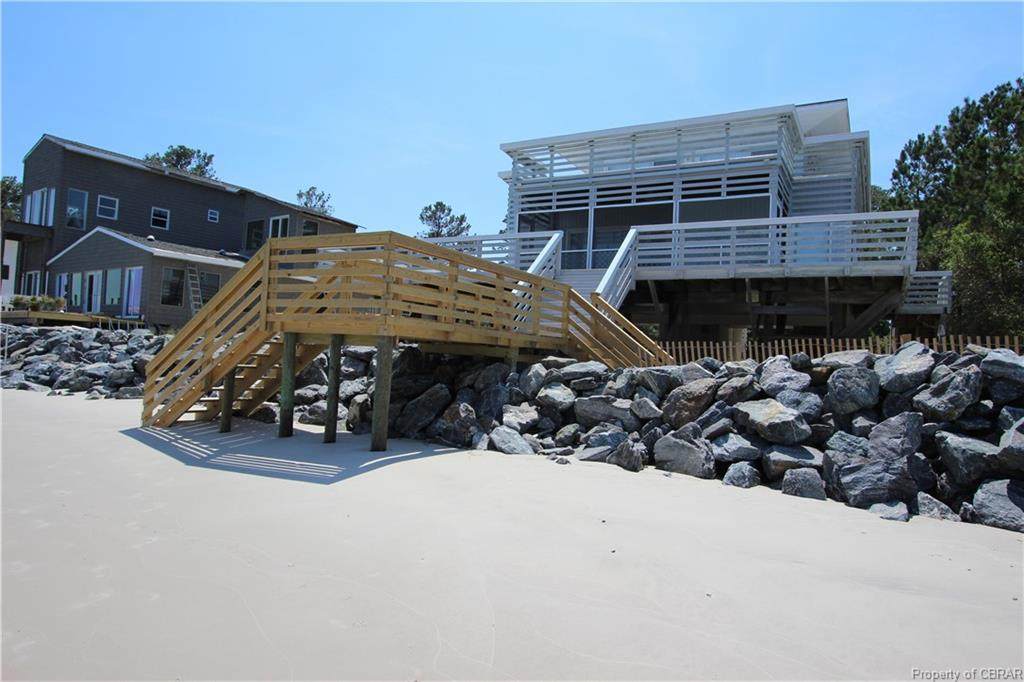 136 Chesapeake Shore Road - Photo 1