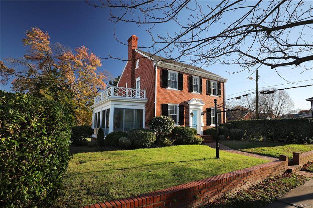 1705 Commonwealth Avenue - Photo 1