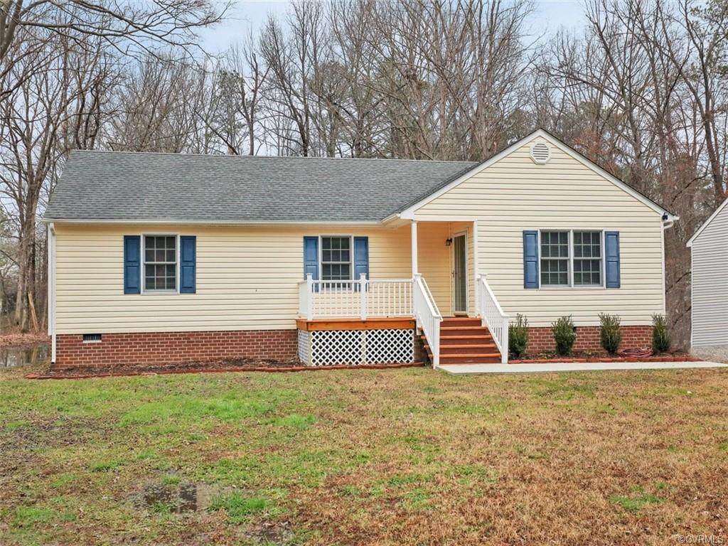 19712 Thelma Avenue - Photo 1
