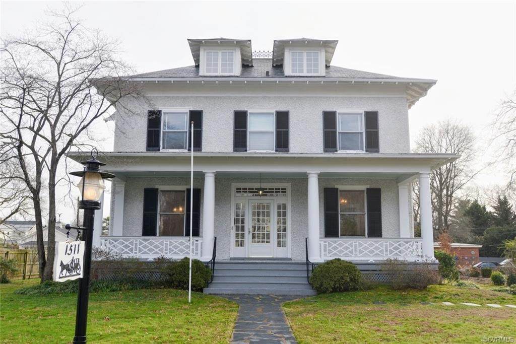 1511 Wilmington Avenue - Photo 1