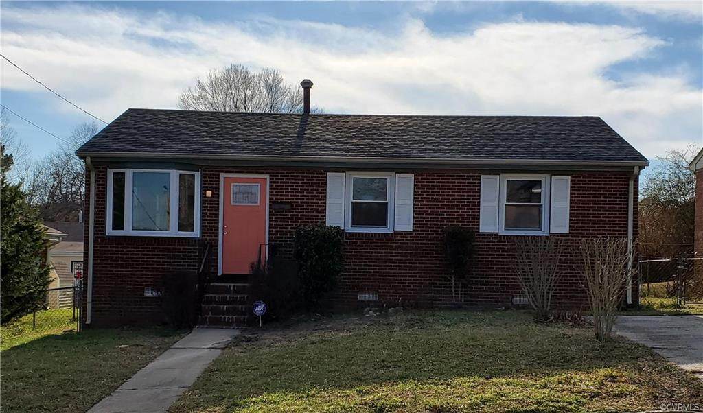 930 Hillside Drive - Photo 1