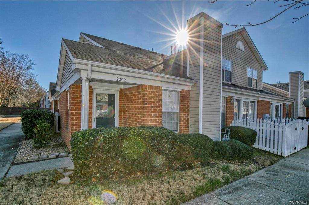 2202 Westgate Circle - Photo 1
