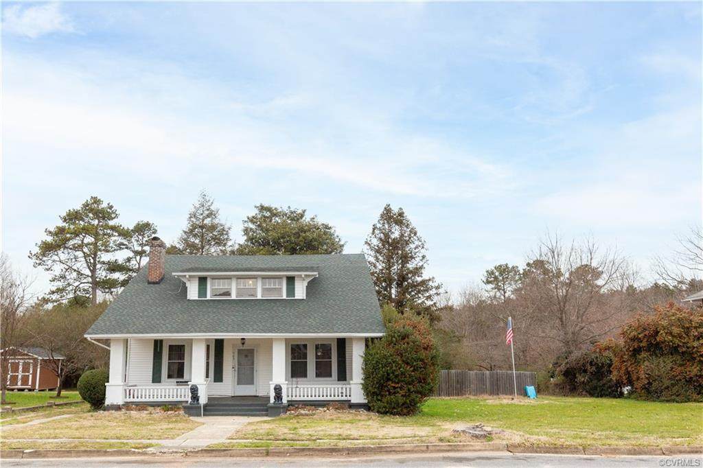 703 Powell Street - Photo 1