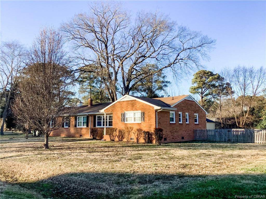 103 Buckingham Drive - Photo 1