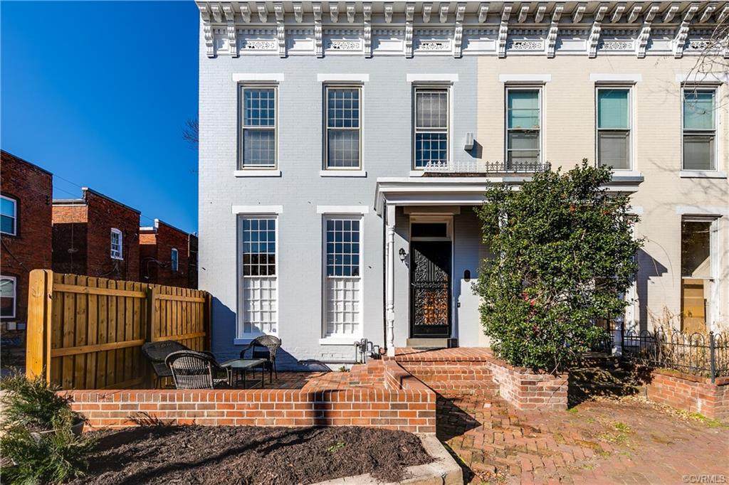 106 Morris Street - Photo 1