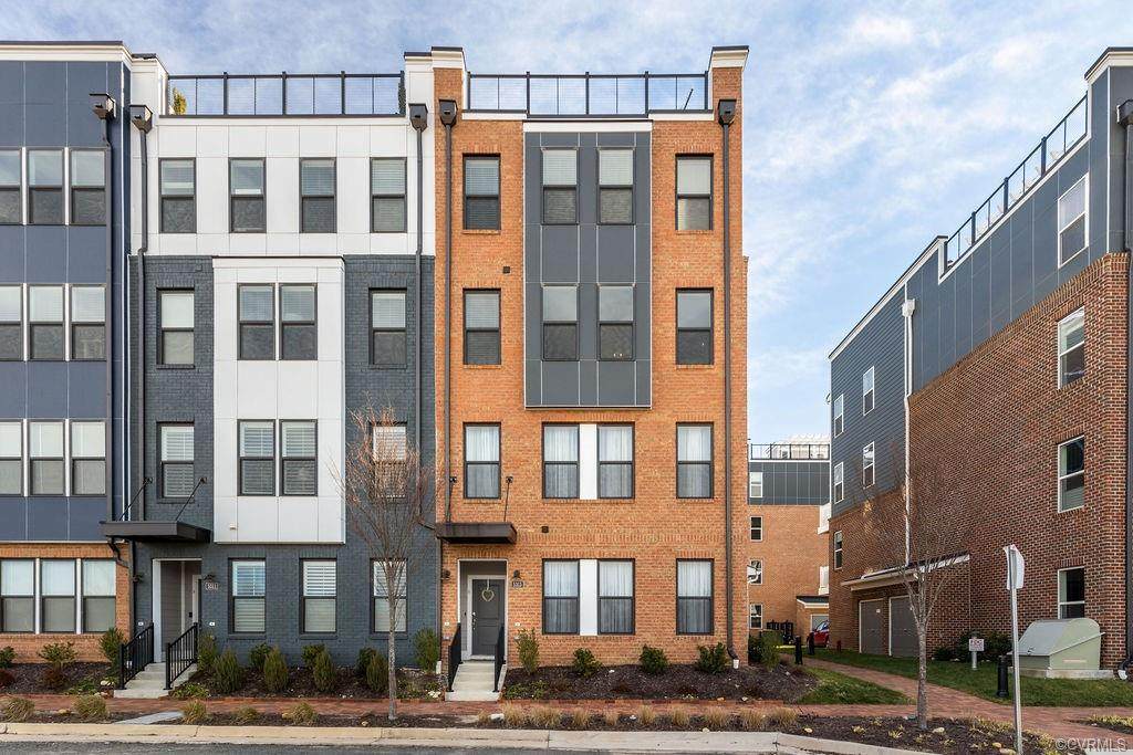 5313 Old Main Street - Photo 1