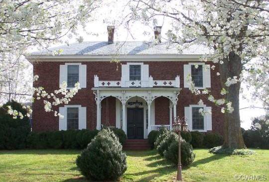 562 Newcomb Bridge Road - Photo 1